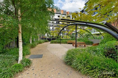 Property photo of 210/539 St Kilda Road Melbourne VIC 3004