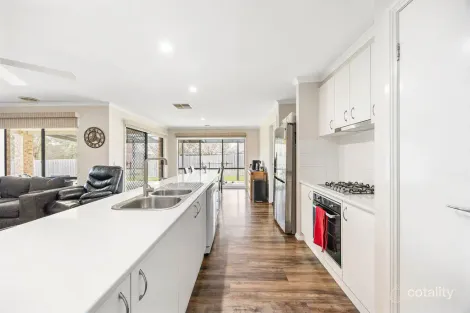 Property photo of 20 Walsh Street Ballan VIC 3342