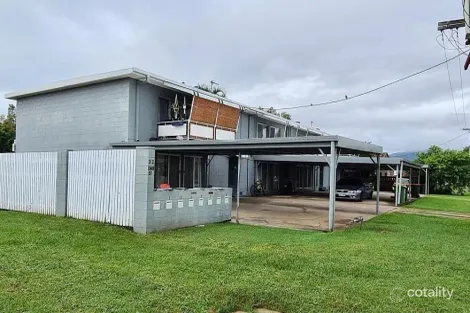 Property photo of 2/32 Carr Street Hermit Park QLD 4812