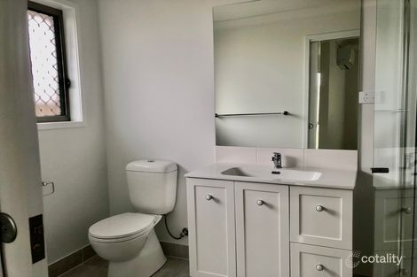 Property photo of 5 Langland Circuit Walloon QLD 4306