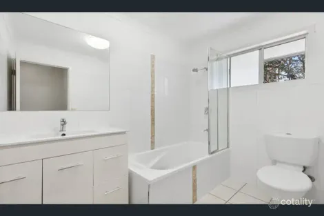 Property photo of 16 Amarina Avenue Mooloolaba QLD 4557