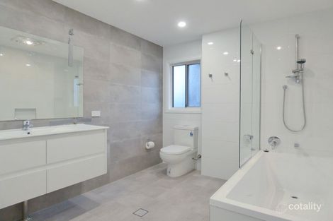 Property photo of 62 Shannon Parade Berkeley Vale NSW 2261