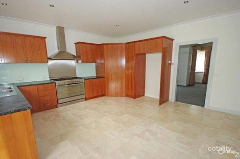 Property photo of 3 Larman Street Bentleigh East VIC 3165