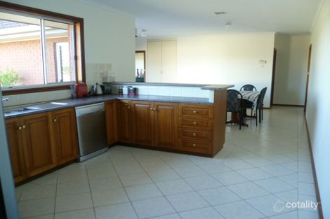 Property photo of 30 Lorikeet Street Mount Gambier SA 5290