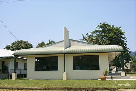 15 Little St, Manunda, QLD 4870