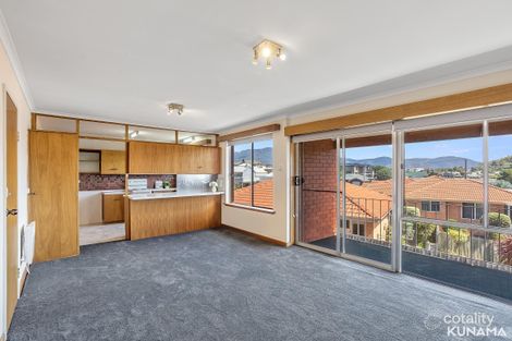 Property photo of 12/3 Nietta Road Lindisfarne TAS 7015