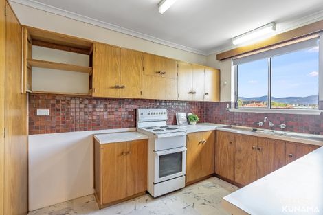 Property photo of 12/3 Nietta Road Lindisfarne TAS 7015