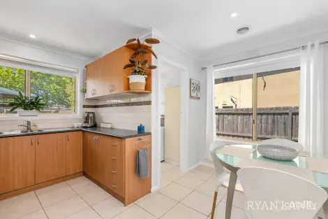 Property photo of 1B James Avenue Seaholme VIC 3018