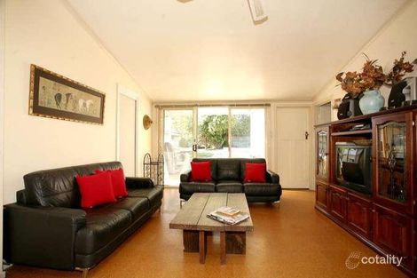 Property photo of 25 Dalmor Avenue Ormond VIC 3204