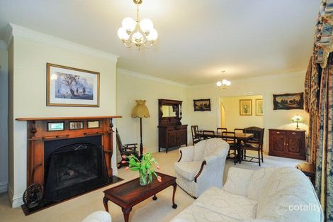 Property photo of 2 Thomas Road Emerald VIC 3782