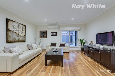 Property photo of 8 Bridgehaven Drive Craigieburn VIC 3064