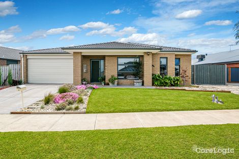 Property photo of 8 Mount Eliza Avenue Wallan VIC 3756