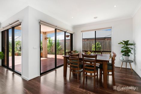 Property photo of 8 Mount Eliza Avenue Wallan VIC 3756