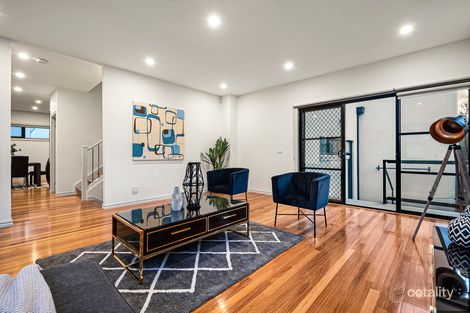 Property photo of 10/2 Laburnum Street Blackburn VIC 3130