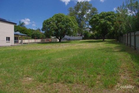 22 West St, The Range, QLD 4700