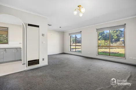 37 Arblaster St, California Gully, VIC 3556