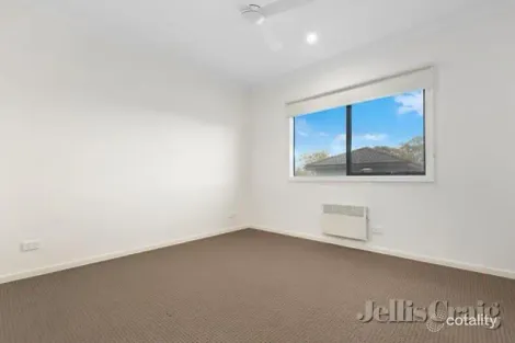Property photo of 4/41 Devonshire Road Watsonia VIC 3087