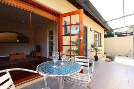 327 Canning Hwy, Como, WA 6152