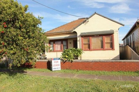 18 Holt St, Mayfield East, NSW 2304