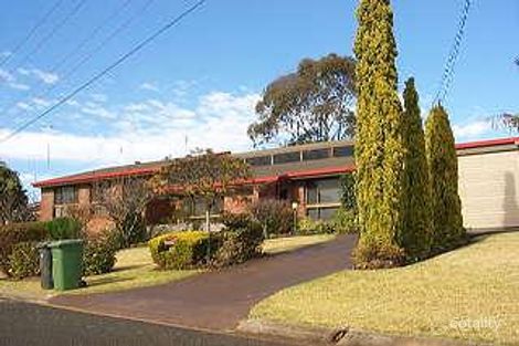 2 Cossart St, Centenary Heights, QLD 4350