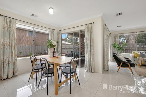 Property photo of 58 Applegum Drive South Morang VIC 3752