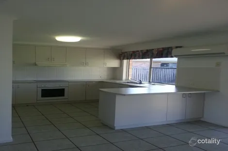 Property photo of 9 Kintyre Court Beaconsfield QLD 4740
