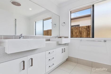 Property photo of 9 Periwinkle Street Palmview QLD 4553