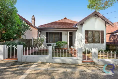 4 Coronation Ave, Petersham, NSW 2049