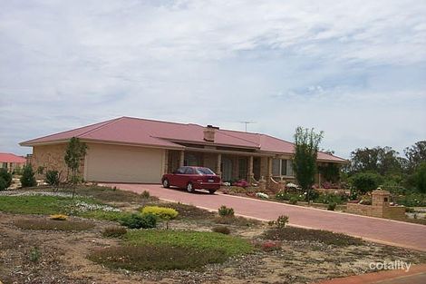 4 Sharach Rtt, Hilbert, WA 6112