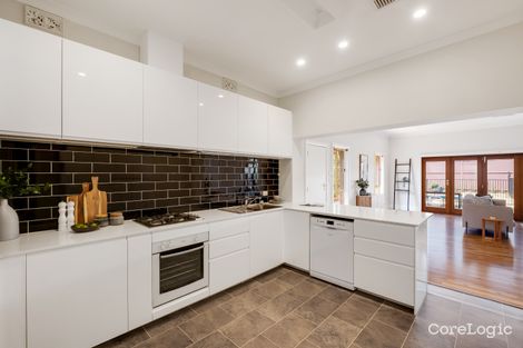 Property photo of 28 Yulinda Terrace Lower Mitcham SA 5062