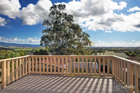 Property photo of 21 Scenic Crescent Albion Park NSW 2527