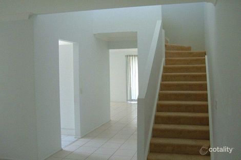 Property photo of 8 Seafoam Close Varsity Lakes QLD 4227