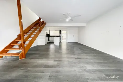 Property photo of 23/111 Barbaralla Drive Springwood QLD 4127