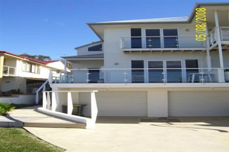 152 Caves Beach Rd, Caves Beach, NSW 2281