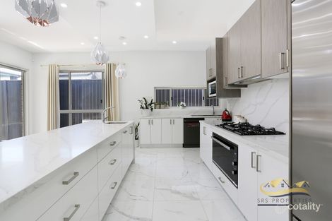 Property photo of 8 Mulholland Avenue Campbelltown NSW 2560