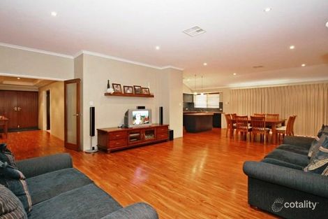 Property photo of 34 Froudist Circle Southern River WA 6110