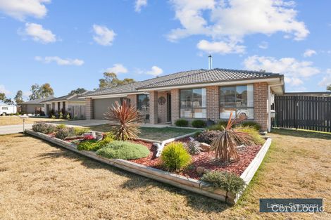 Property photo of 20 Sunrise Crescent Armidale NSW 2350