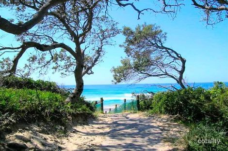Property photo of 35 The Boulevarde Mullaway NSW 2456