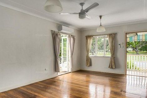 Property photo of 91 Fairfield Road Fairfield QLD 4103