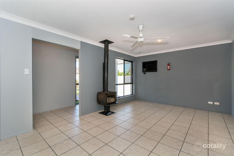 Property photo of 3 Bluefin Court Sandstone Point QLD 4511