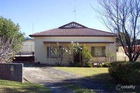 Property photo of 34 Burrell Crescent Dapto NSW 2530