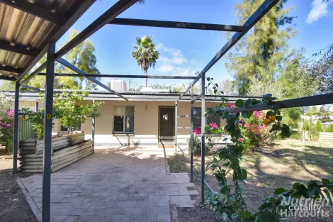 6 Plumbago Cres, Sadadeen, NT 0870