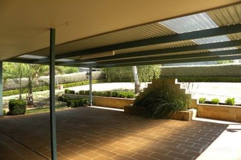 Property photo of 1 Hardy Avenue Young NSW 2594