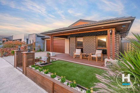 Property photo of 36 Quarter Street Roxburgh Park VIC 3064