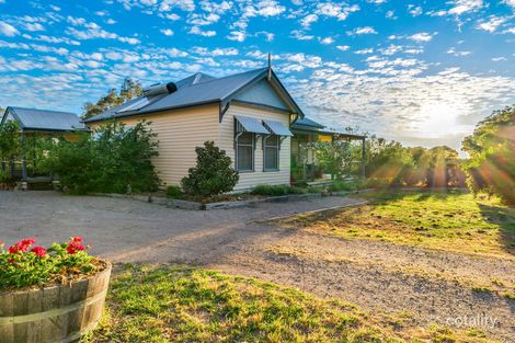 221 Old Hume Hwy, Glenrowan, VIC 3675