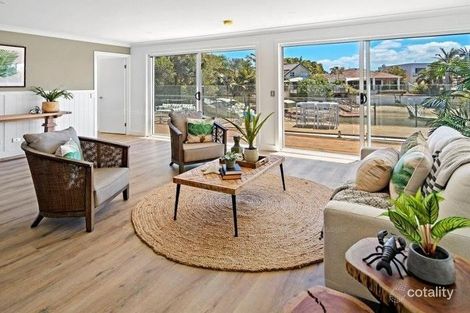 Property photo of 8 Mackay Close Bundall QLD 4217