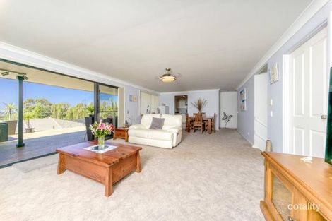 Property photo of 8 Woy Woy Road Kariong NSW 2250