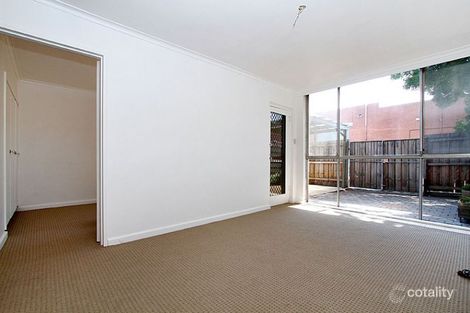 Property photo of 8/2 St Kinnord Street Aberfeldie VIC 3040