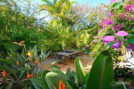 Property photo of 2 Carlyle Drive Currumbin QLD 4223