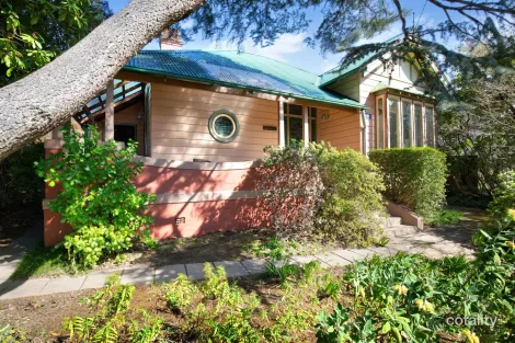 Property photo of 252 Bathurst Road Katoomba NSW 2780